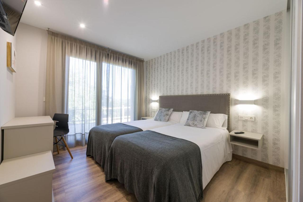 Hotel A Curuxa Wellness Arzúa Extérieur photo